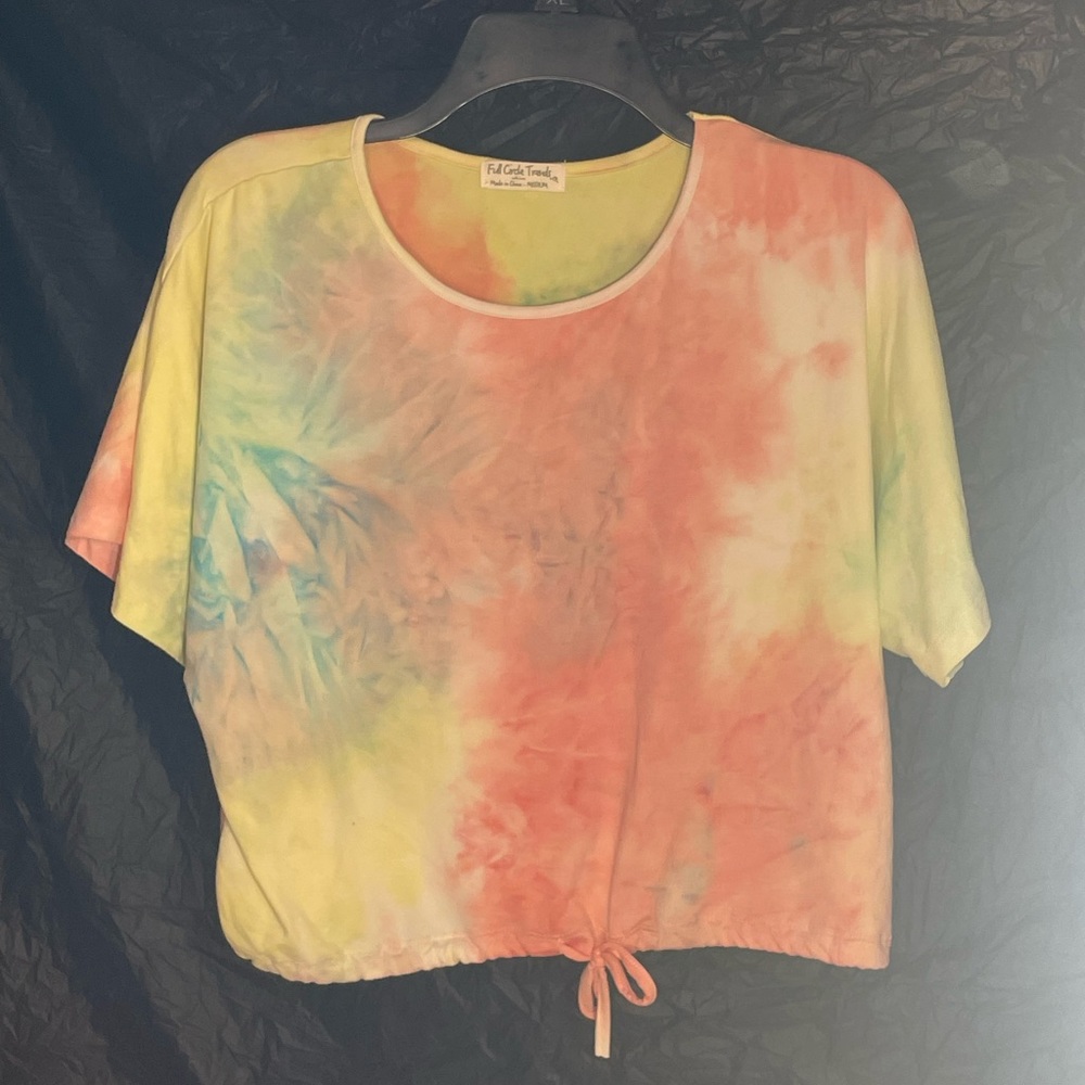 Full Circle Trends Shorts and T-Shirt